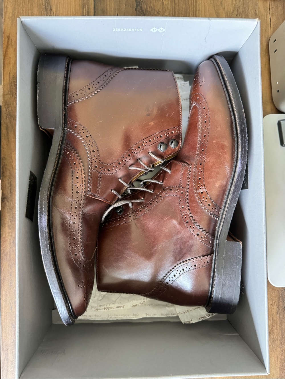Johnston & Murphy Men's Brown Leather Wingtip Boots - Classic Dress Lace-Up